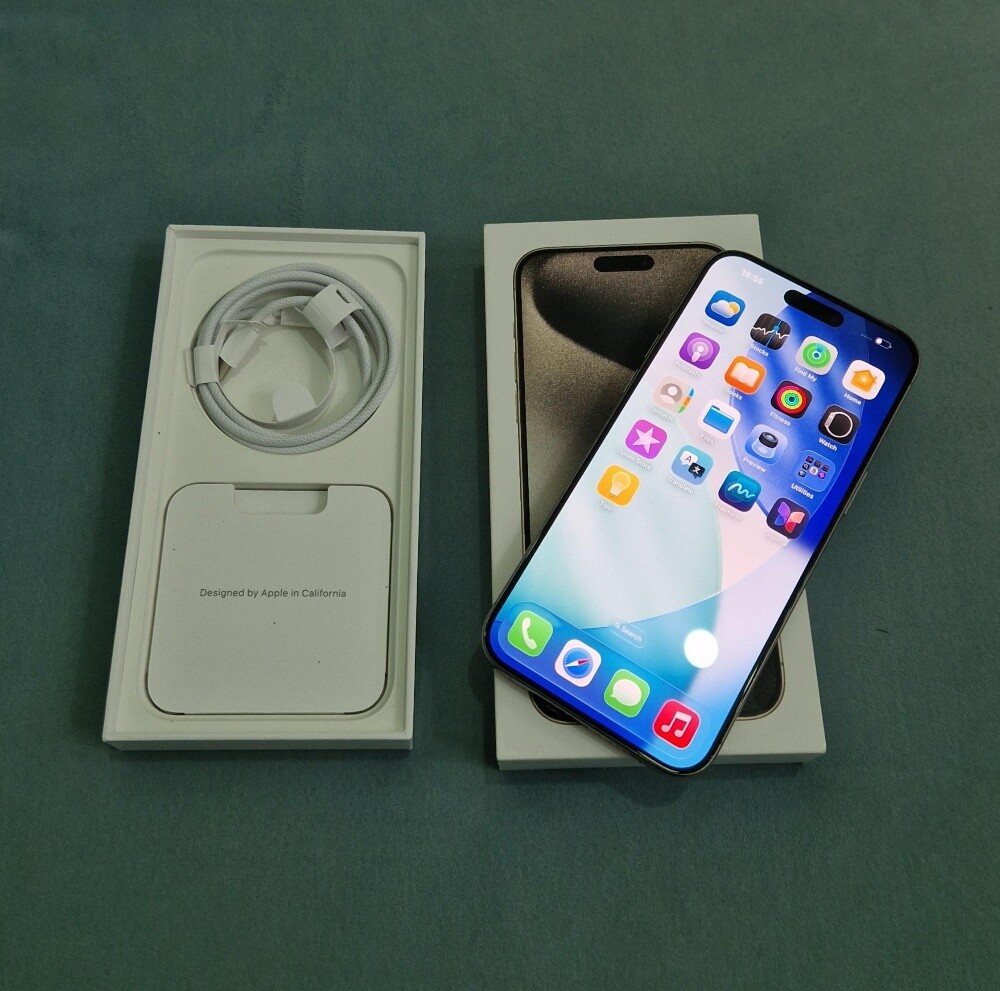 Iphone 15 pro max 256GB - 9