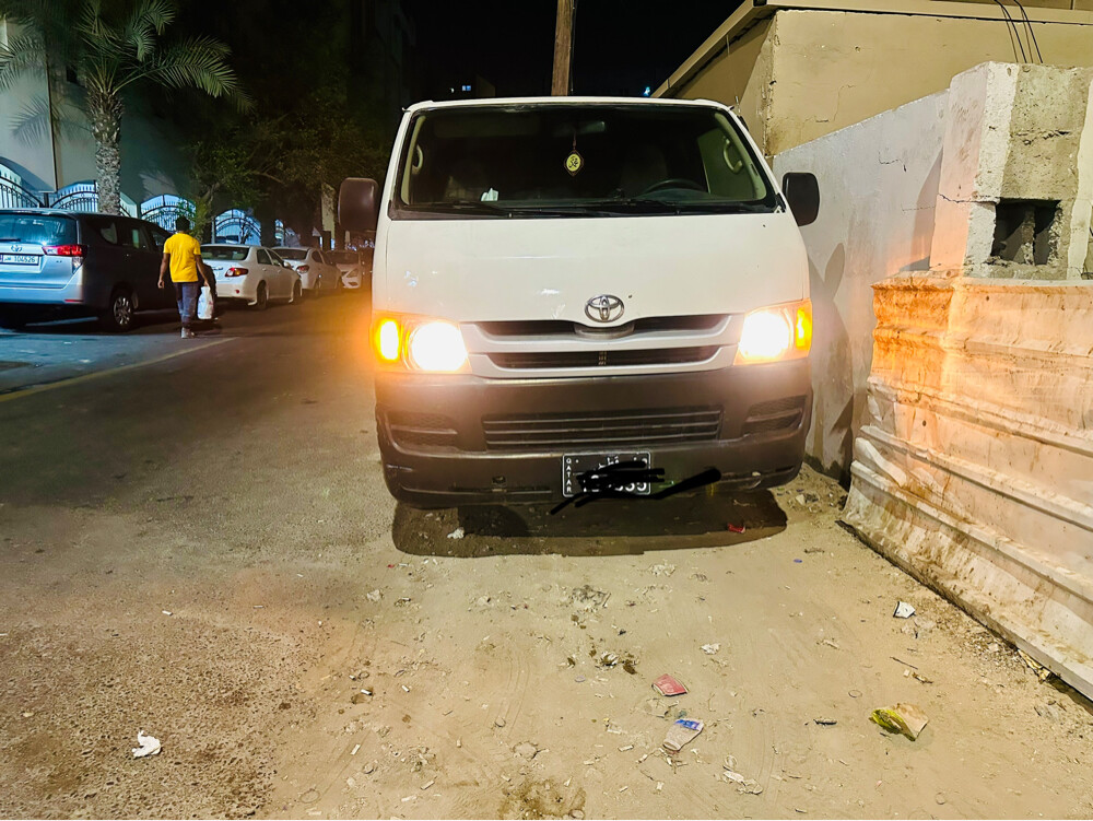 Toyota Hiace 2009 - 8