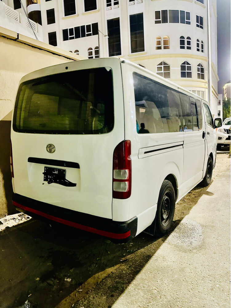 Toyota Hiace 2009 - 4