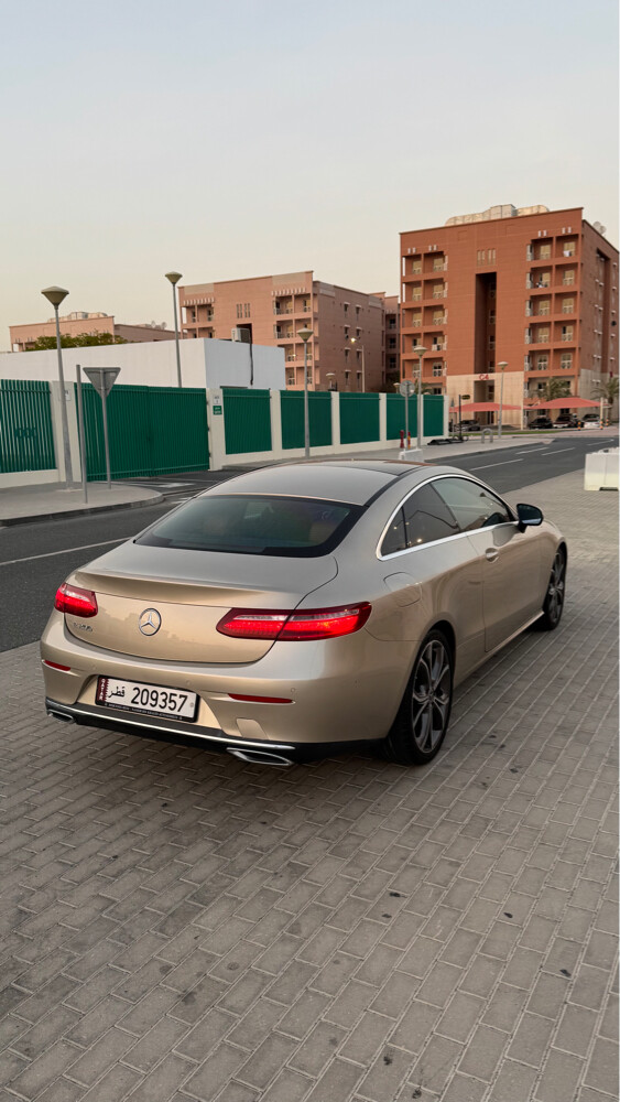 2017 Mercedes-Benz E200 Coupé - 4