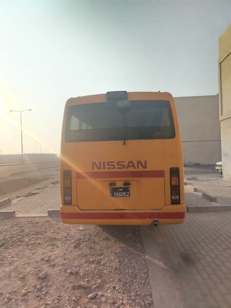 باص نيسان استعمال جيد - 4