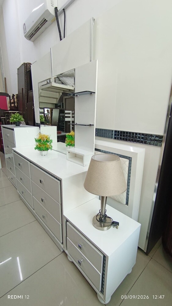 For Sale complete bedroom set - 9