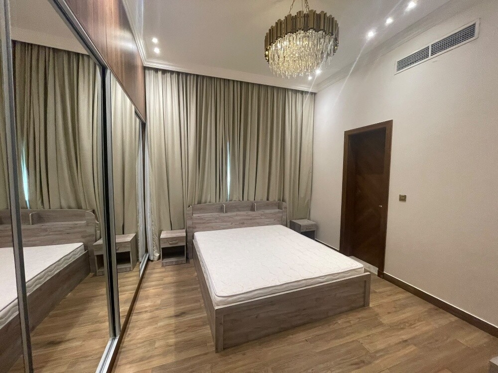 Stand alone Villa for rent ,Pearl - 5