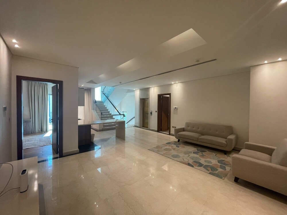 Stand alone Villa for rent ,Pearl - 9