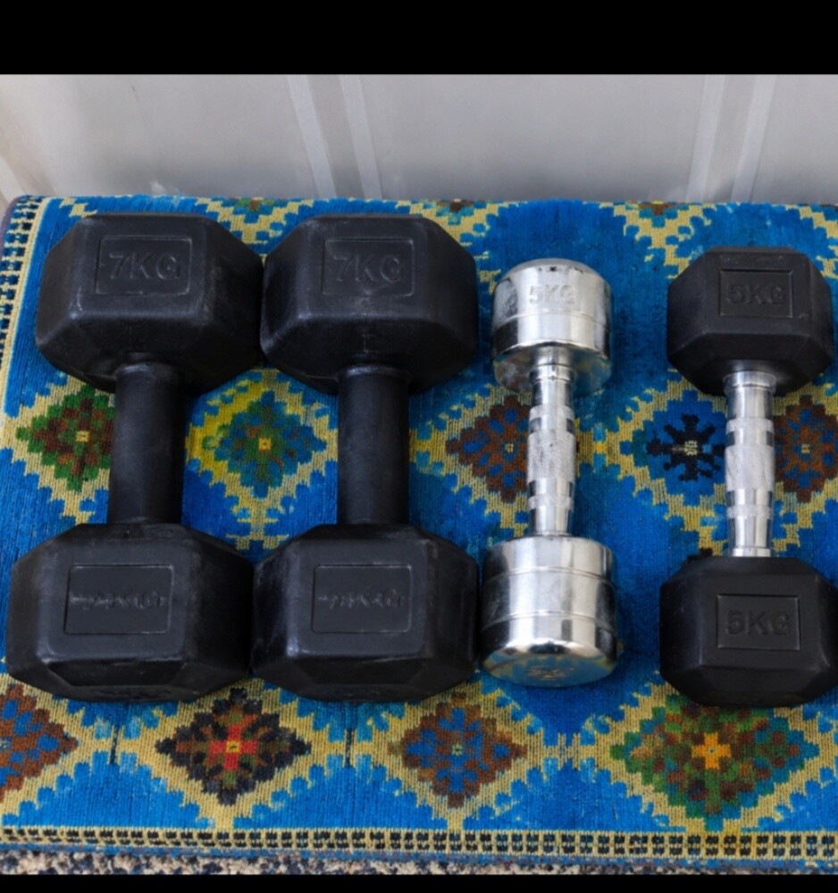 URGENT SALE - 4 Dumbbells Set 24kg - 1
