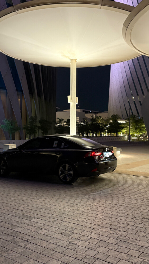 Lexus is350 2015 - 1