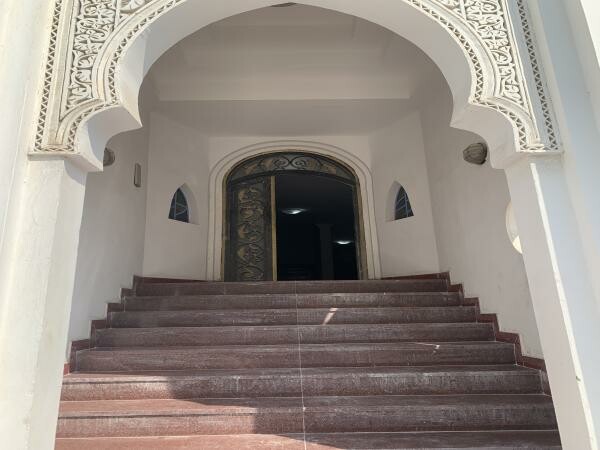No Commission! 2 BHK Old airport - 5