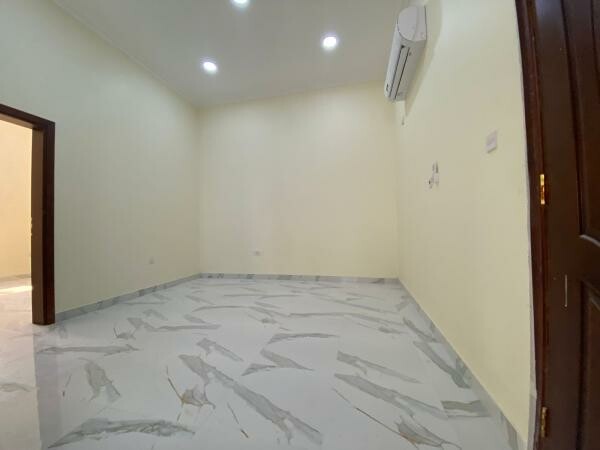 No Commission! 2BHK in Al Murra - 4