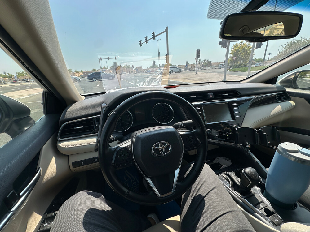 CAMRY GLE 2020 FOR SALE - 3
