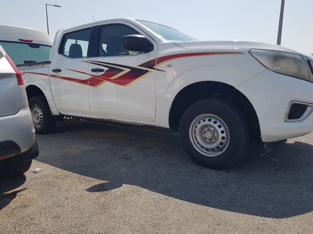 نيسان نافاره 2016 - 3