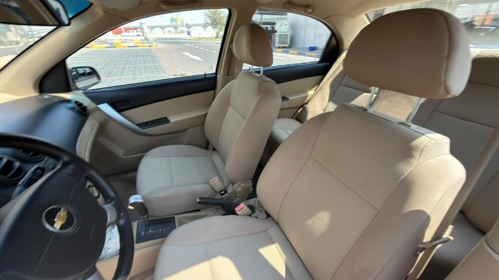 Chevrolet Aveo 2015 25600 km mileag - 10