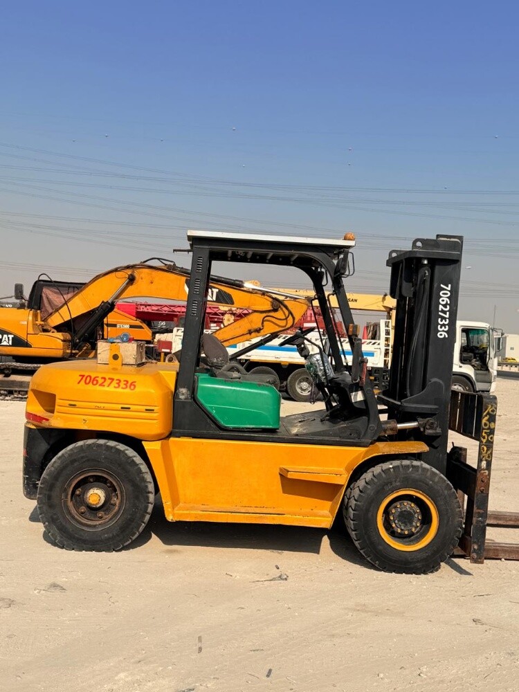 7 Tan forklift working conditions - 3
