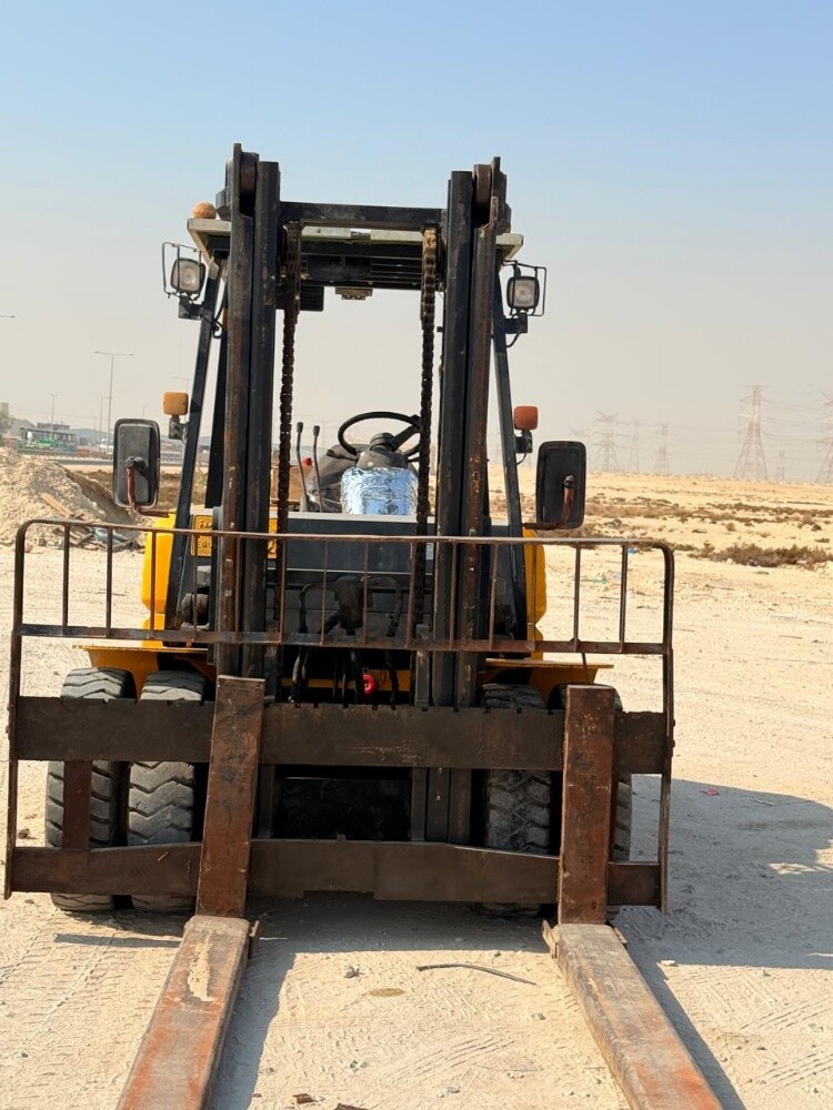 7 Tan forklift working conditions - 4