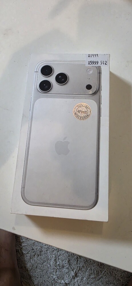 Iphone 17 pro max 512gb like new - 3