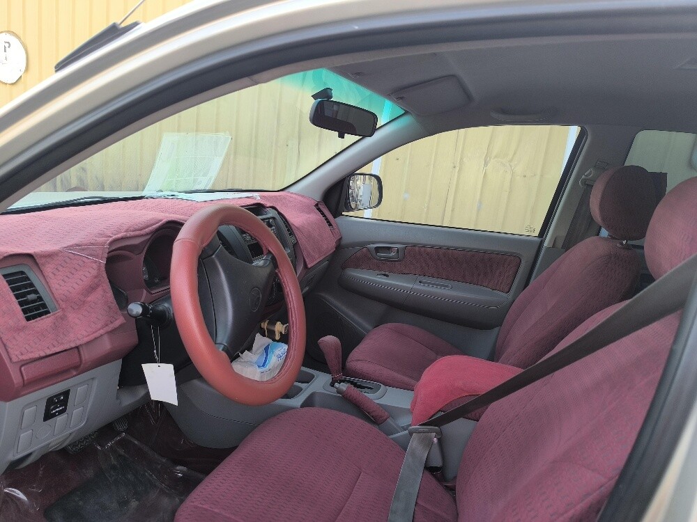 Toyota Hilux - 6