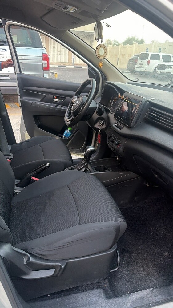 SUZUKI ERTIGA - 5