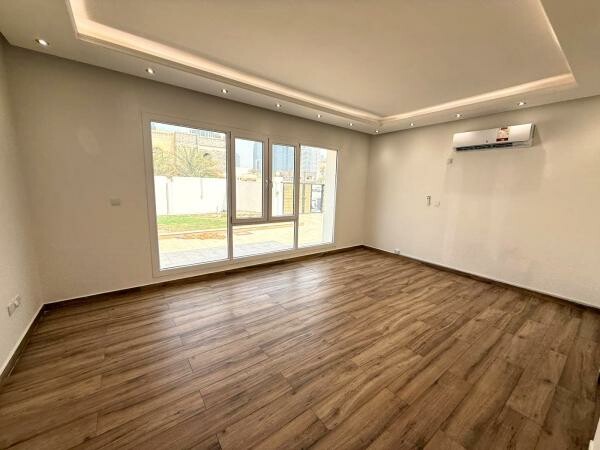 LARGE 7BR CORNER VILLA+POOL - 5