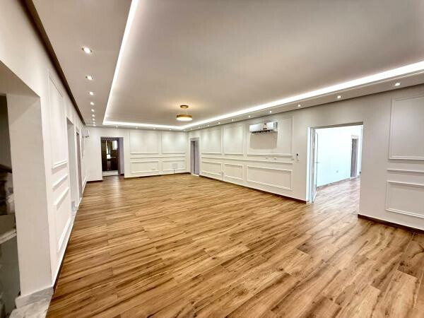 LARGE 7BR CORNER VILLA+POOL - 3
