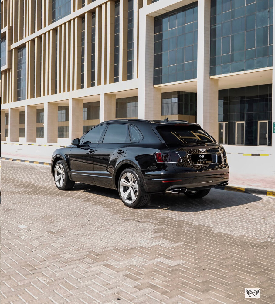 بنتلي بنتايجا ٢٠١٩ - 2