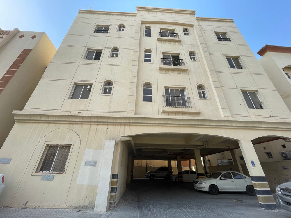 falt for rent in madint kalifa - 1