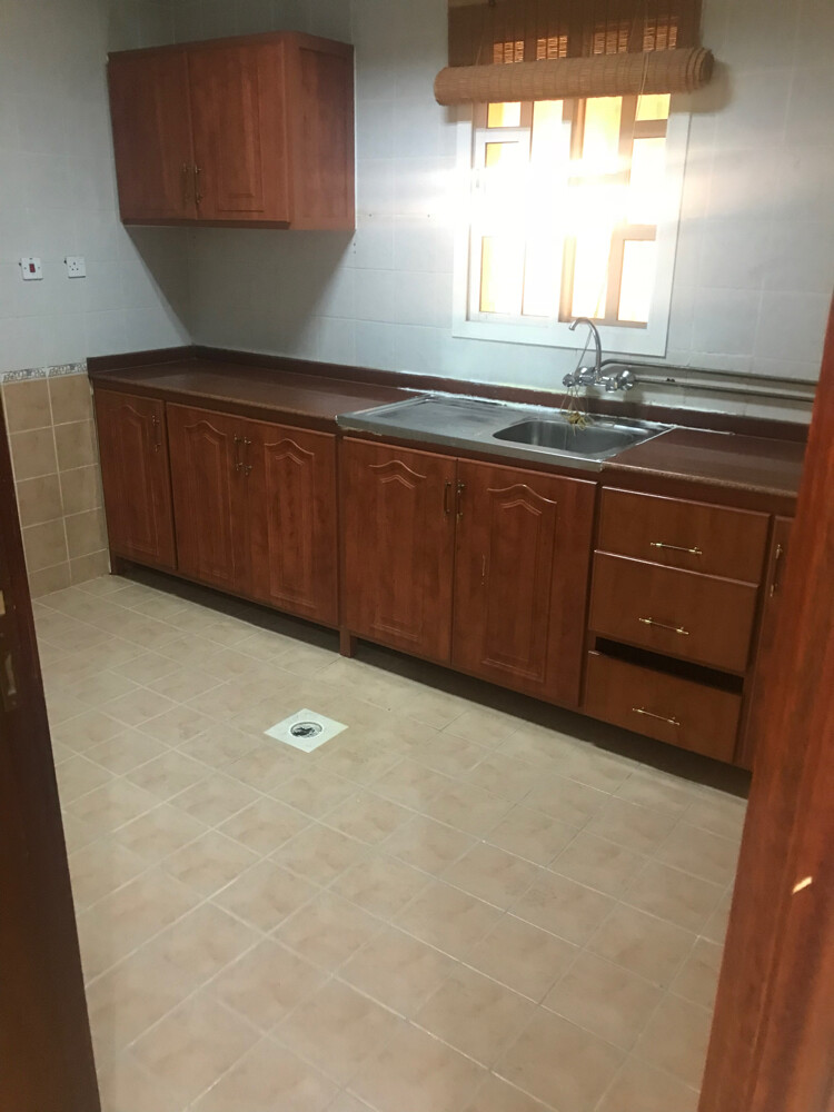falt for rent in madint kalifa - 4