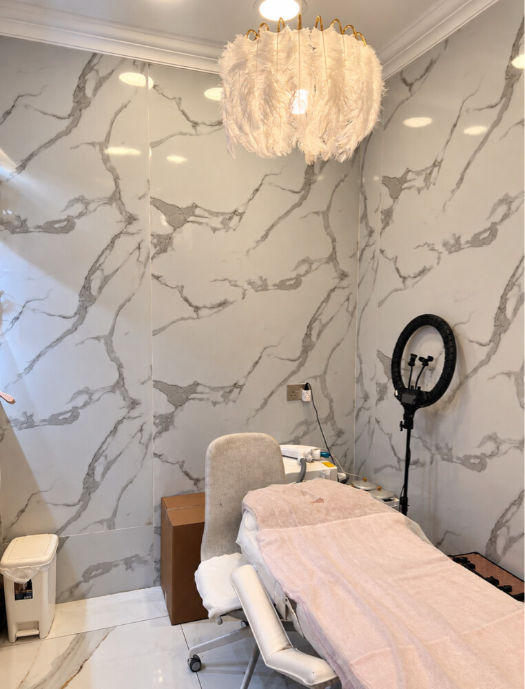 women salon for sale - 7