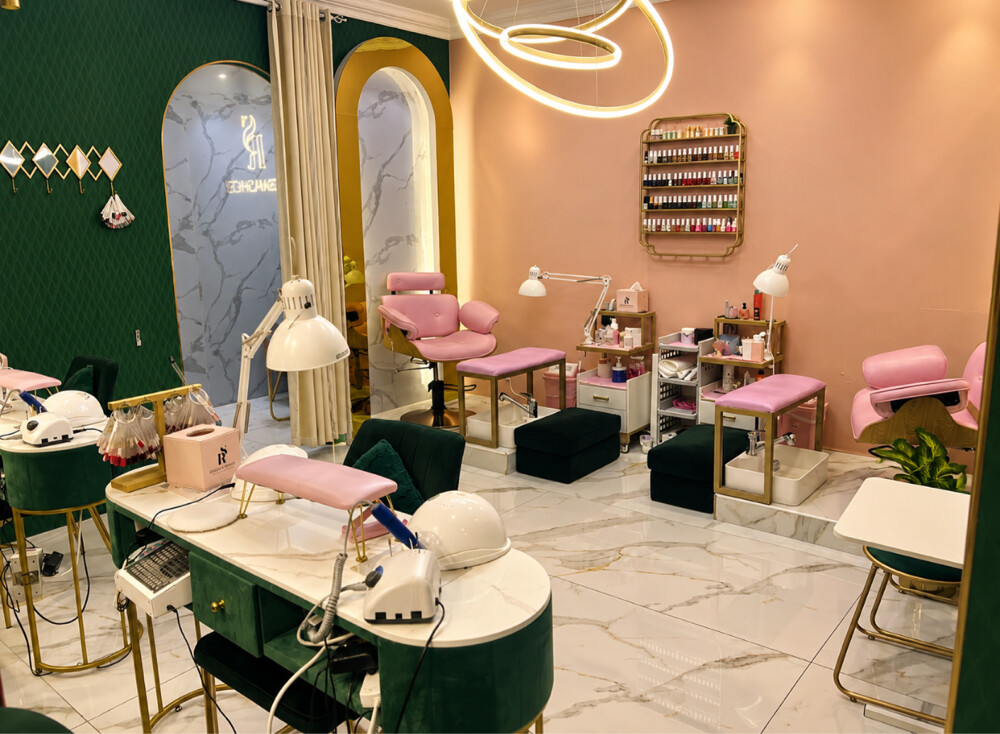 women salon for sale - 5