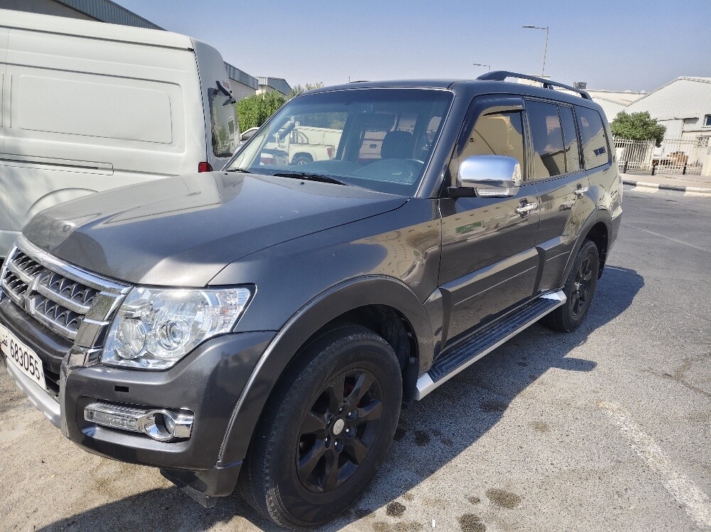 Mitsubishi    Pajero    2018   sale - 3