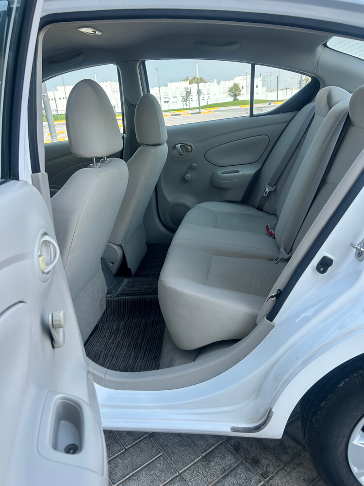 Nissan sunny 2019 low mileage  - 9