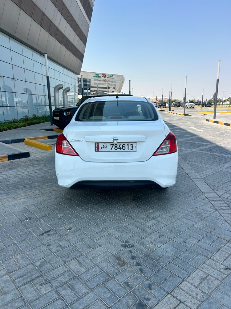 Nissan sunny 2019 low mileage  - 6
