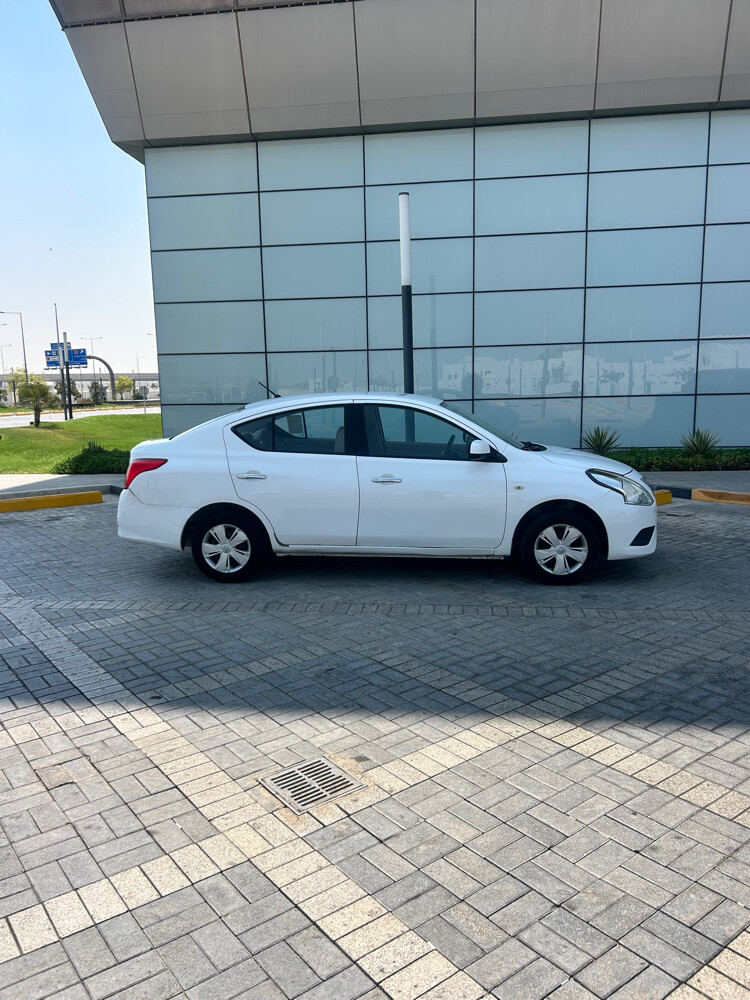 Nissan sunny 2019 low mileage  - 4