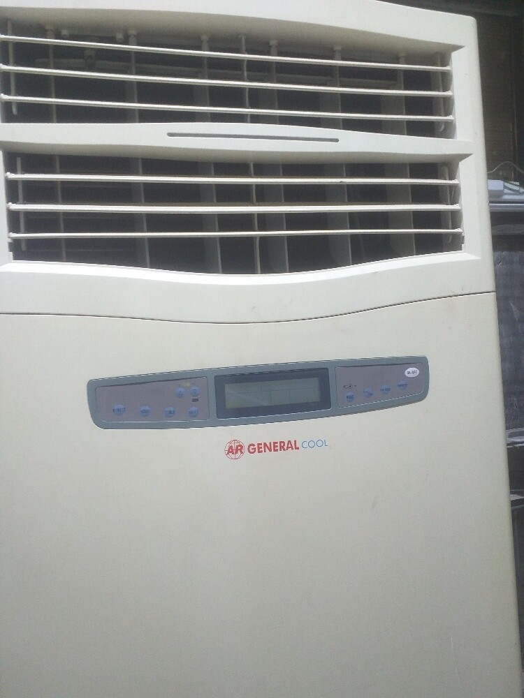 stand ac sale-31353729 - 1
