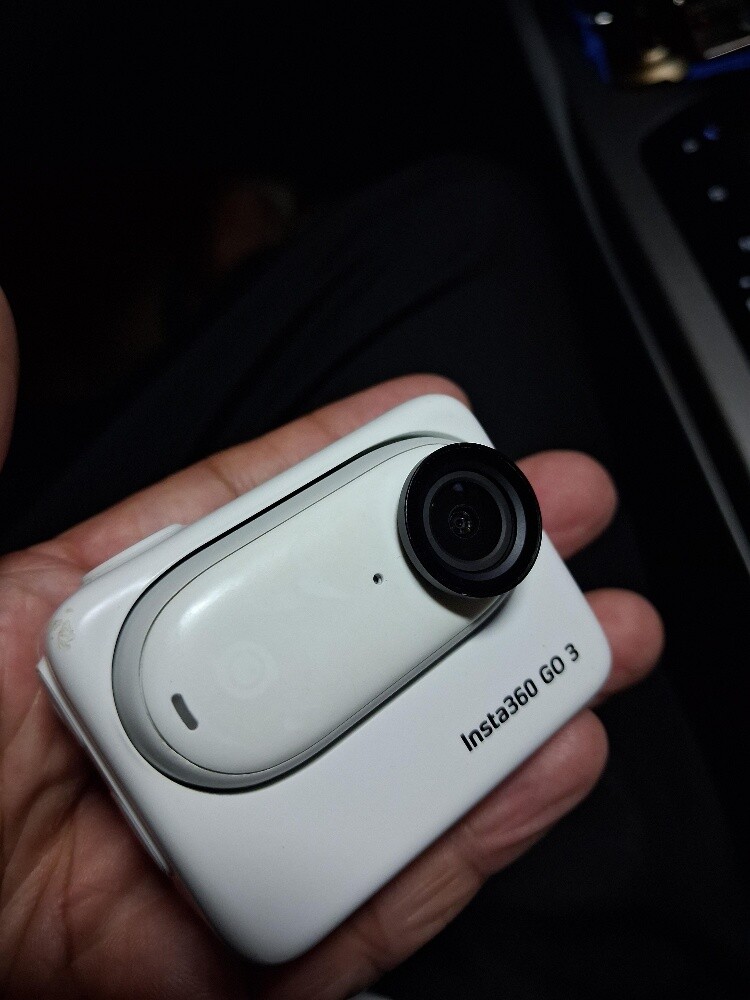 insta360 GO3 64GB - 3