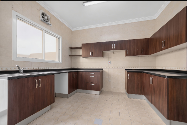 LARGE VILLA 3BHK 1 MONTH FREE - 10