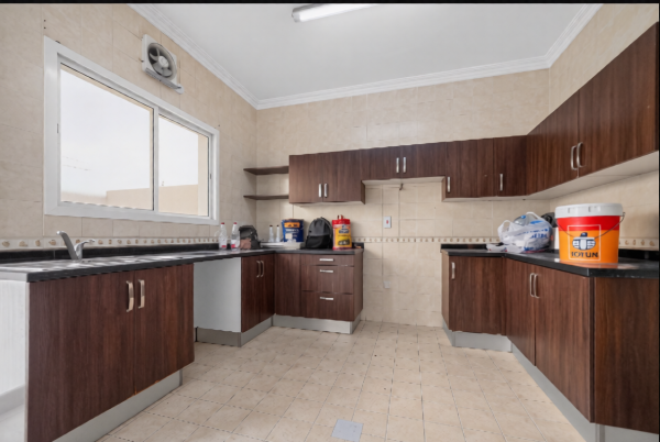 LARGE VILLA 3BHK 1 MONTH FREE - 8
