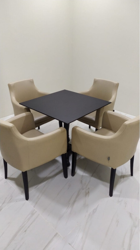 DRIGANI TABLE AND CHAIR - 2