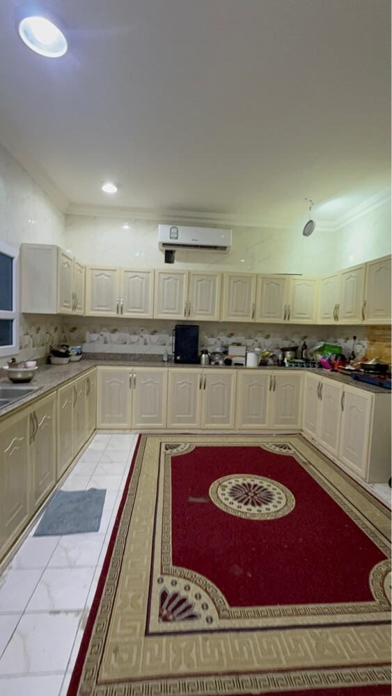 ملحق للإيجار - 1