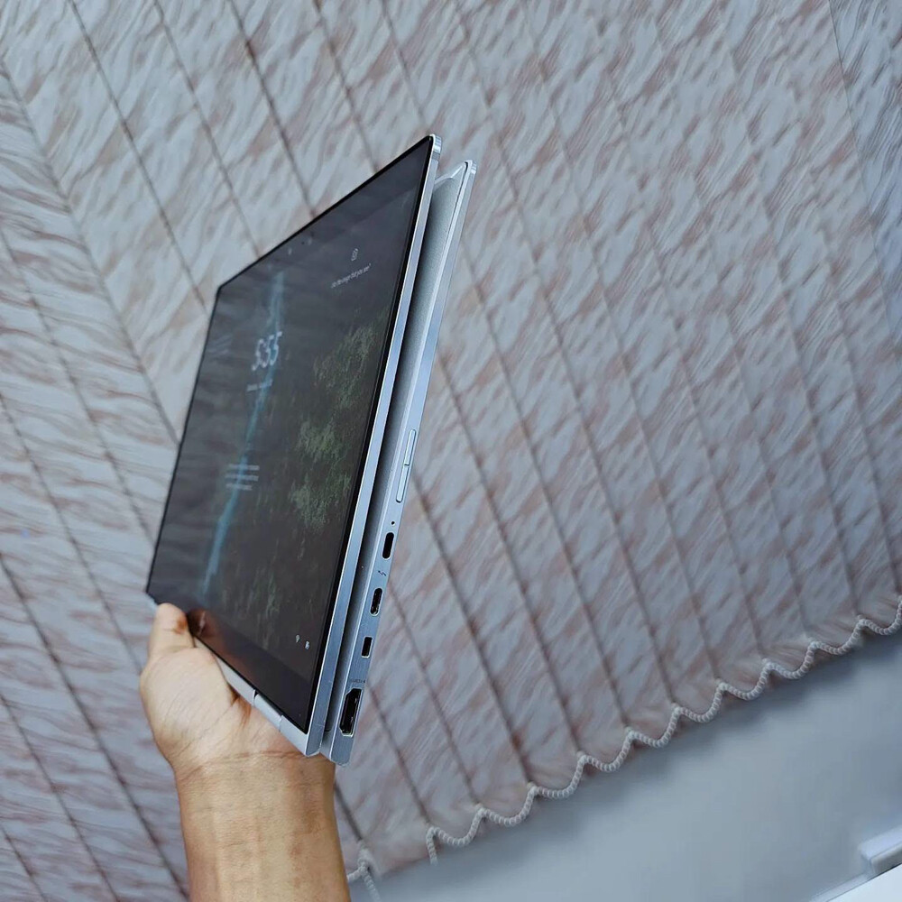 Hp elitebook core i7 8gen touch  - 5