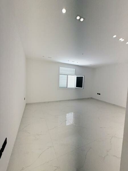 RENOVATED VILLA | 7 MASTER BDR - 10
