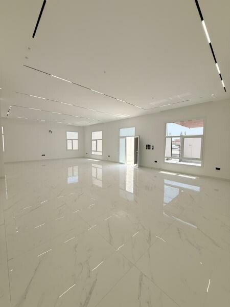 RENOVATED VILLA | 7 MASTER BDR - 5