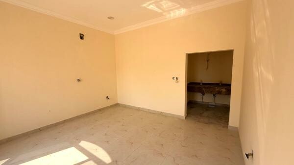 LARGE 7+2BR VILLA+LIFT - 4