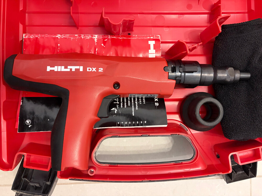 HILTI DX2 Full Set  - 3
