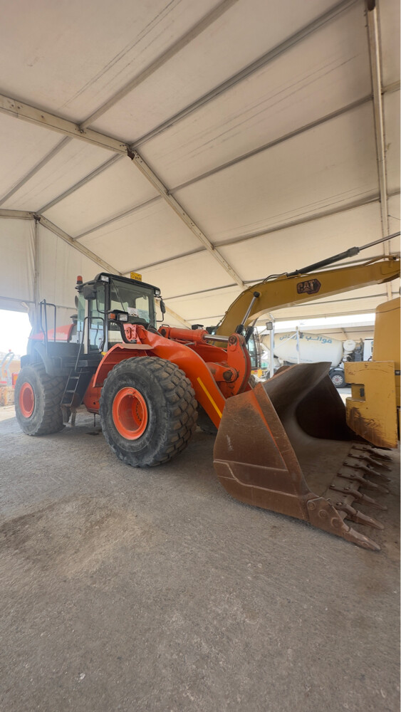 Wheel loaders - 8