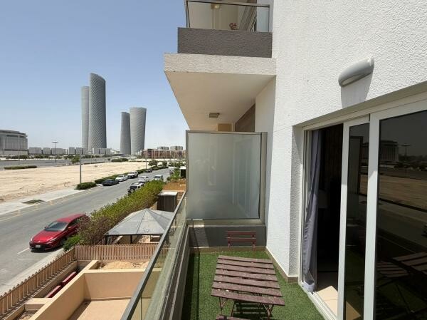 FURNISHED 1BR, TOWER VIEW | W/ GYM - 8