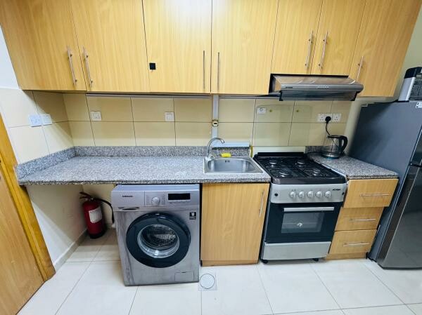 STUDIO FURNISHED BILLS INCLUDED - 5