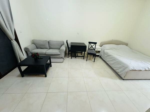 STUDIO FURNISHED BILLS INCLUDED - 6