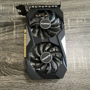 Monitor + Gpu - 1