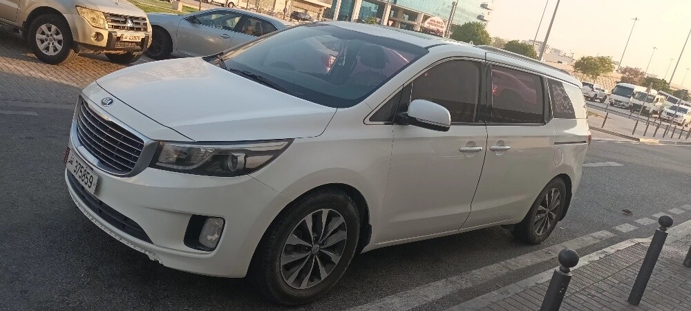 Kia Grand Carnival 2016 House Car - 14