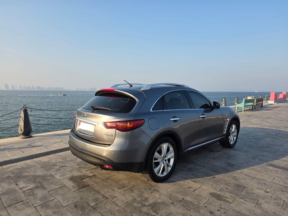 Infiniti QX70 V6 engine - 8