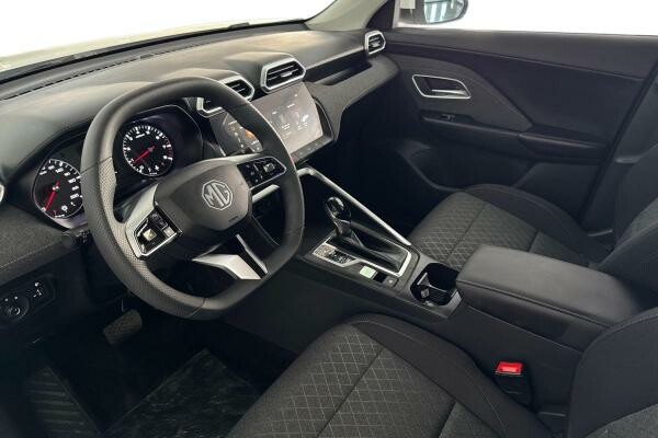 MG ZS 1.5L 2025 560 KM - 6